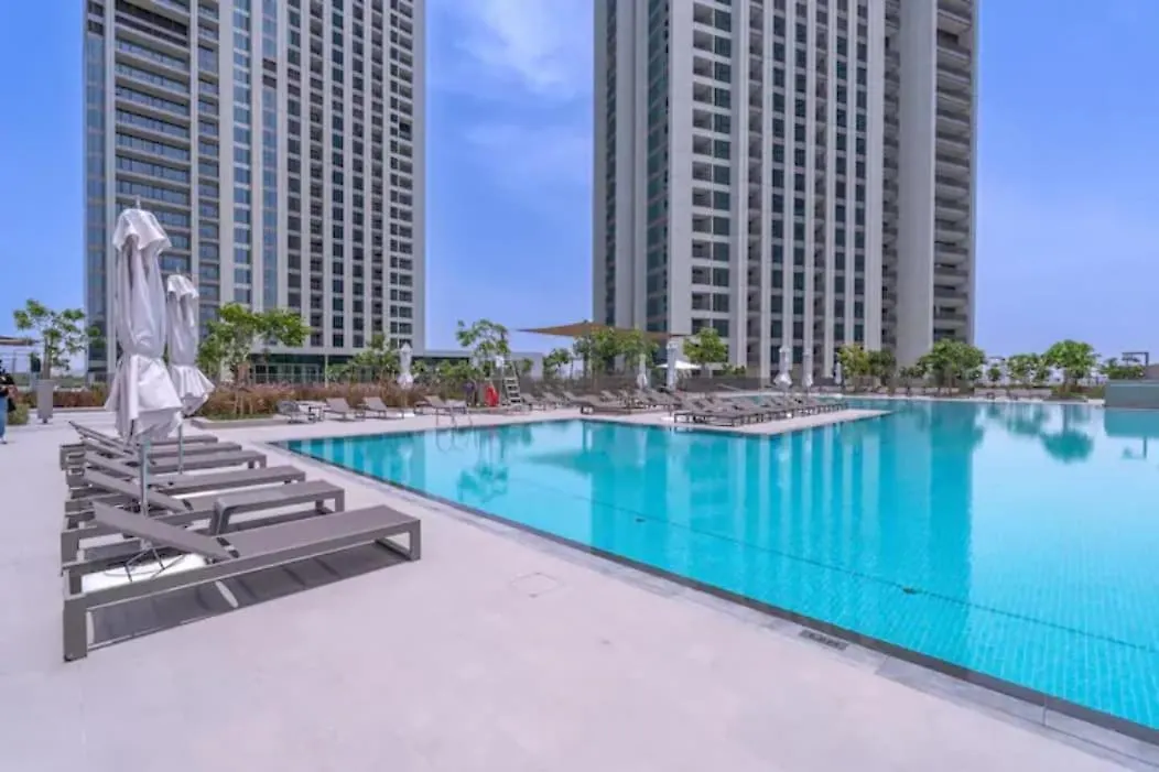 Luxurious 4-Bedrooms Near Burj Khalifa And Dubai Mall In Downtown!