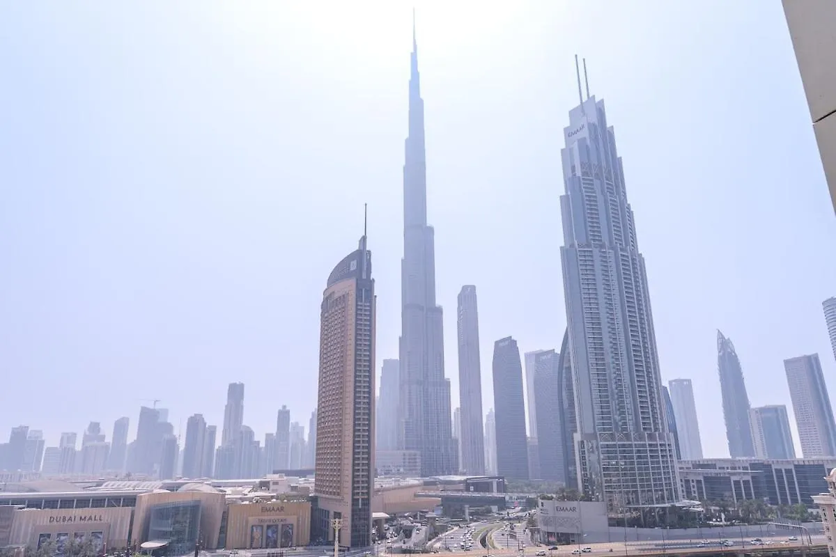 Luxurious 4-Bedrooms Near Burj Khalifa And Dubai Mall In Downtown! United Arab Emirates