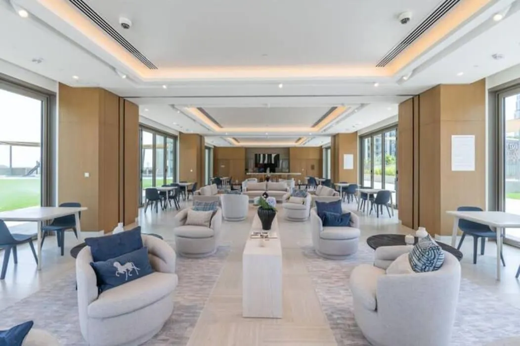 Apartment Luxurious 4-Bedrooms Near Burj Khalifa And Dubai Mall In Downtown!